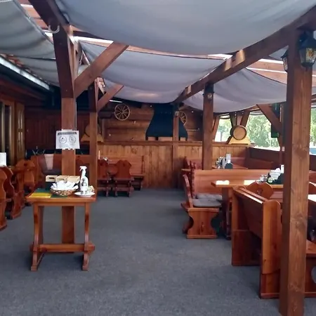 - Koliba U Stefana Poprad