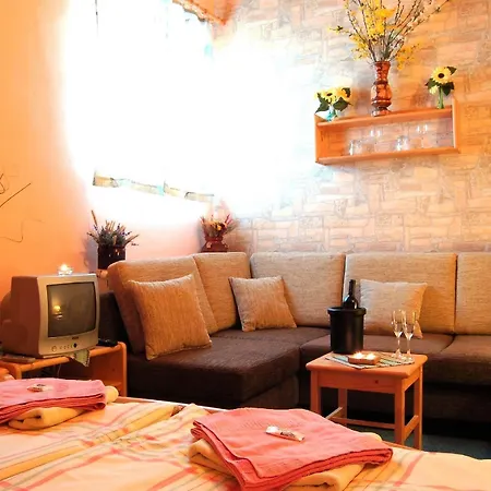 库科利巴斯特凡膳食公寓 波普拉德