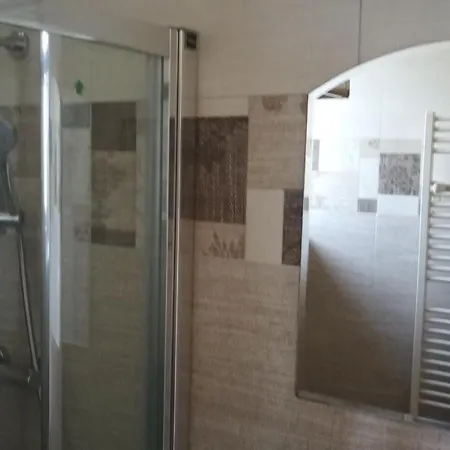 库科利巴斯特凡膳食公寓