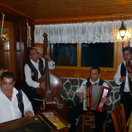 - Koliba U Stefana Guest house